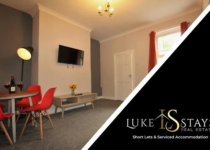 Luke Stays - Nicholson Terrace